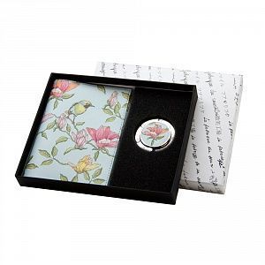 Набор в подарочной коробке: обложка для паспорта и держатель для сумки из коллекции "Весна"  